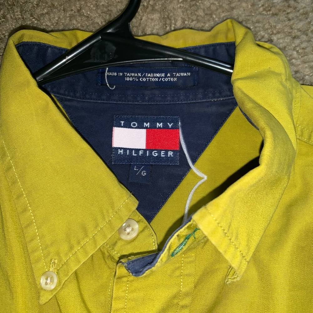 Vintage Tommy Hilfiger Button up
